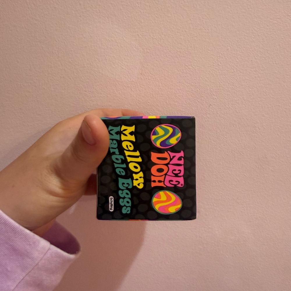 Mellow Marble Egg Kids Toy - Pink and Purple - Picture 4 of 5